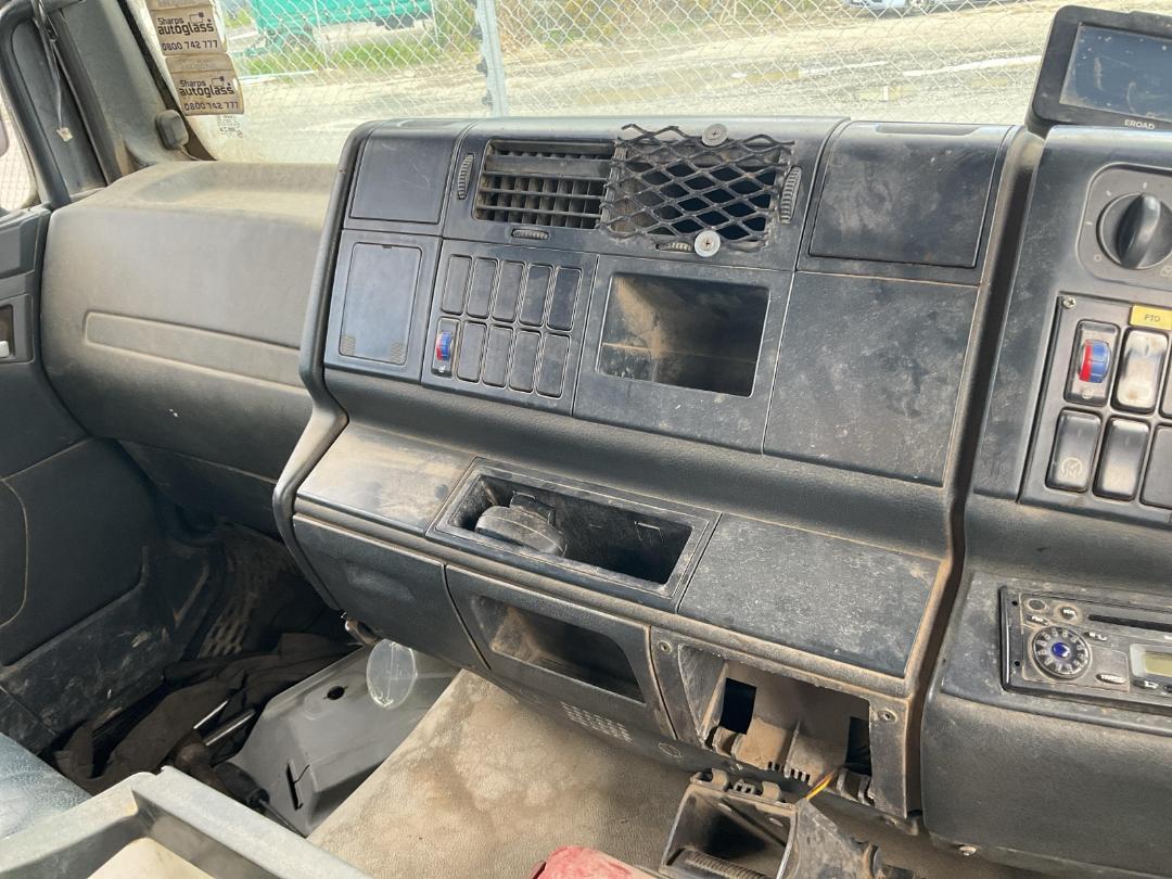 Photo '26' of MAN 32.430 TGA Hook Bin