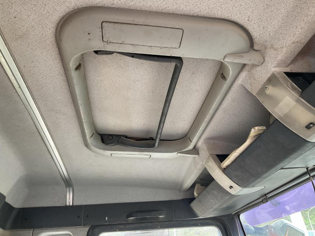 Photo '28' of MAN 32.430 TGA Hook Bin