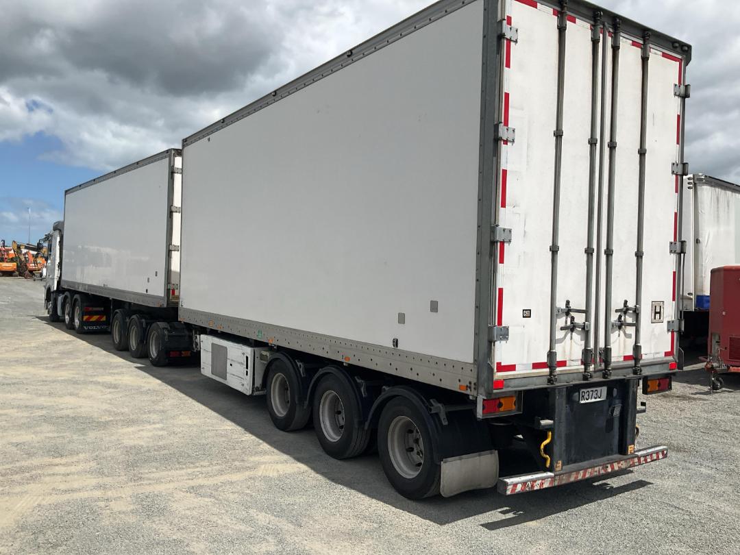 Photo '7' of Maxicube BTrain Curtain/Chiller B-Train Photo '7' of Maxicube BTrain Curtain/Chiller B-Train