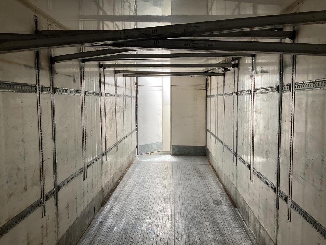 Photo '16' of Maxicube BTrain Curtain/Chiller B-Train Photo '16' of Maxicube BTrain Curtain/Chiller B-Train