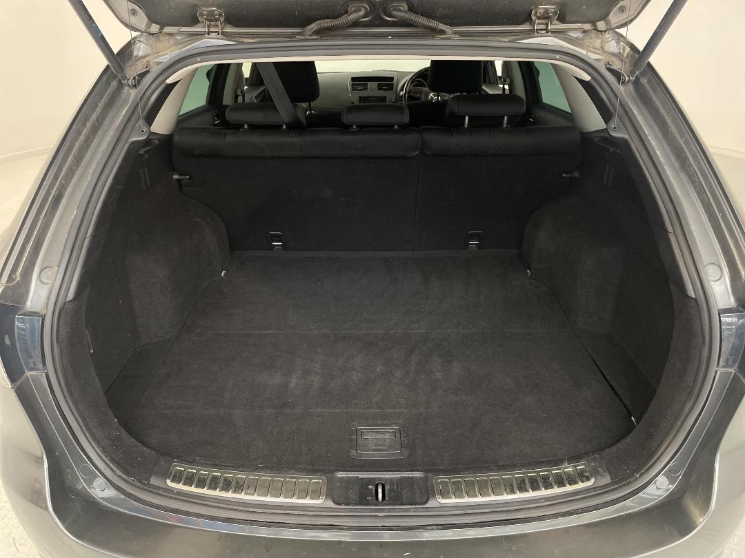 Photo '14' of Mazda Atenza Photo '14' of Mazda Atenza