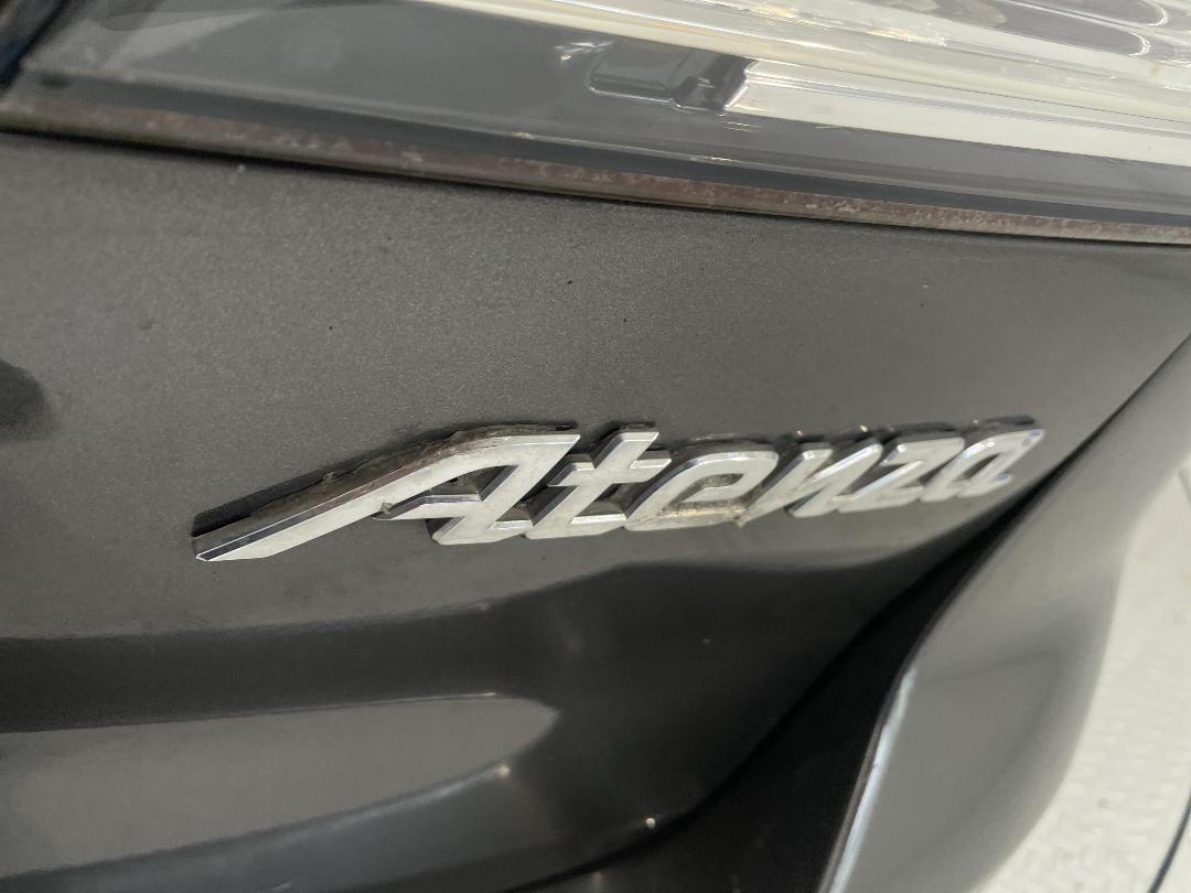 Photo '34' of Mazda Atenza Photo '34' of Mazda Atenza