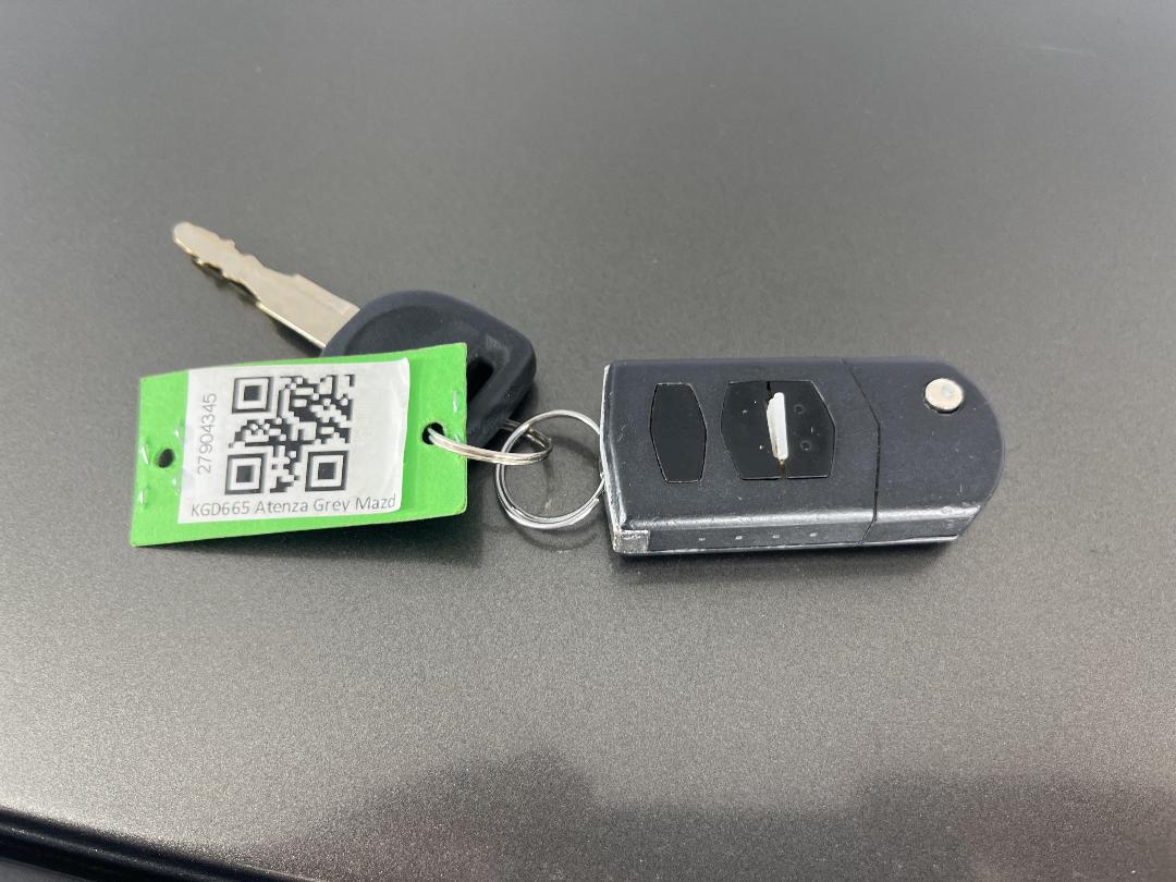 Photo '22' of Mazda Atenza Photo '22' of Mazda Atenza