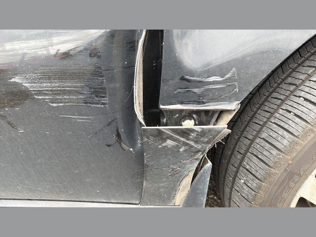 Photo '13' of Mazda Atenza