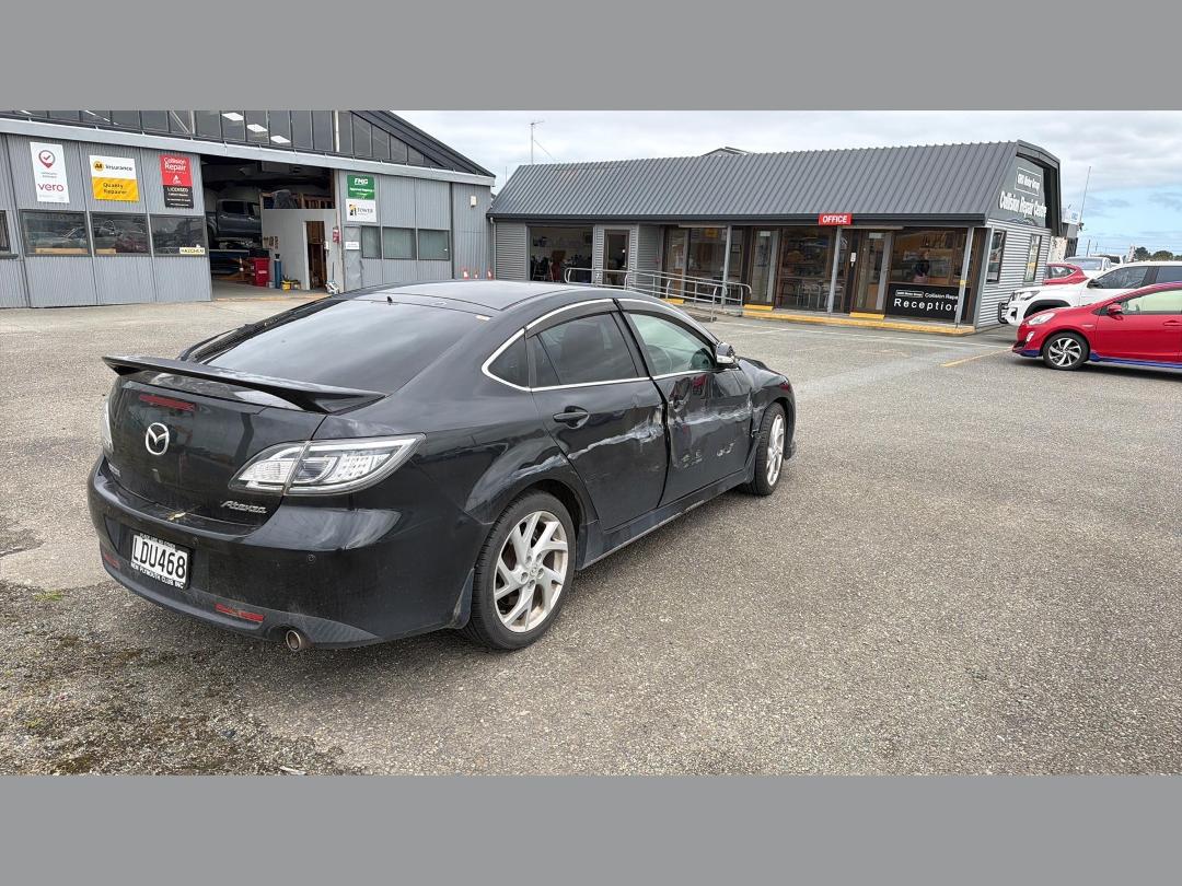 Photo '16' of Mazda Atenza