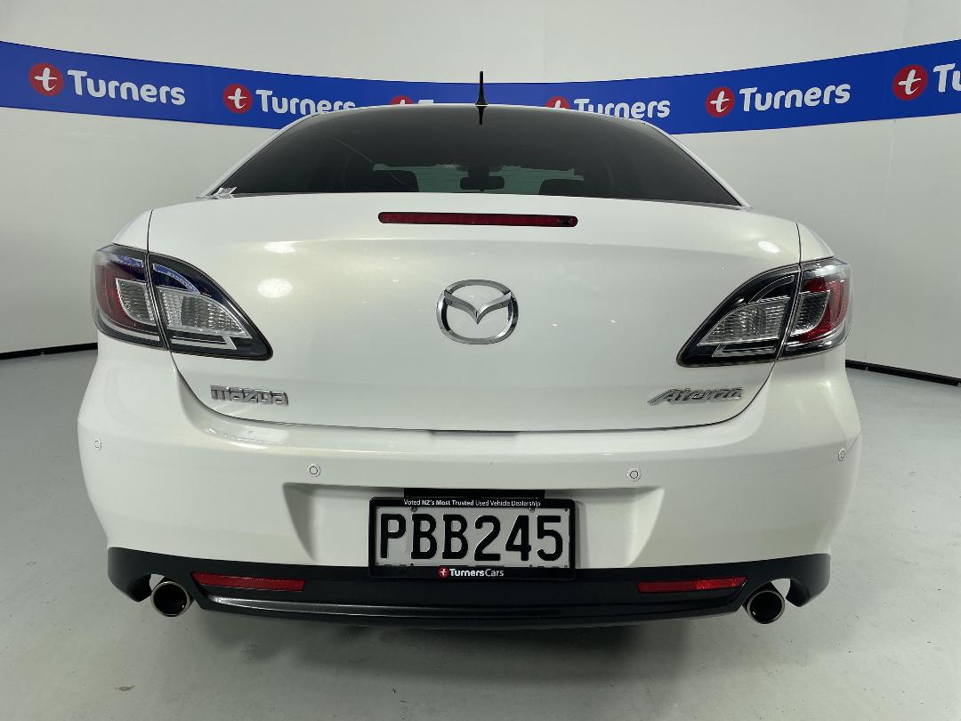 Photo '6' of Mazda Atenza