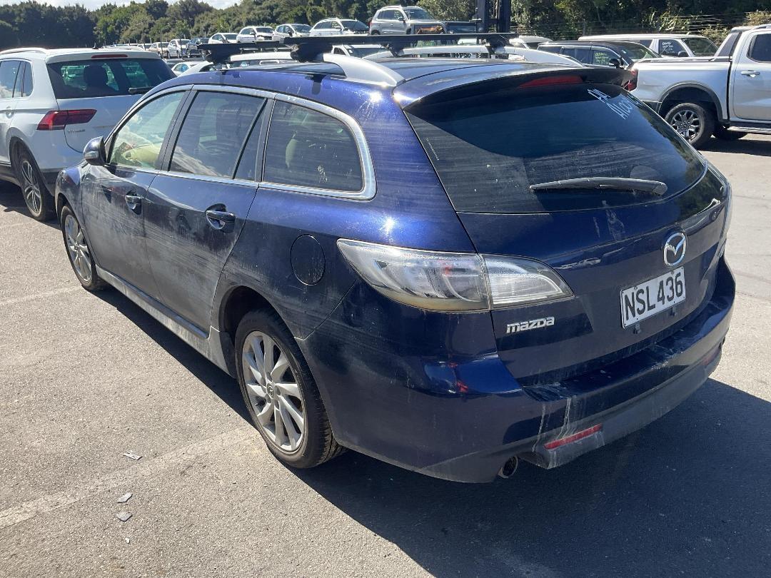 Photo '3' of Mazda Atenza