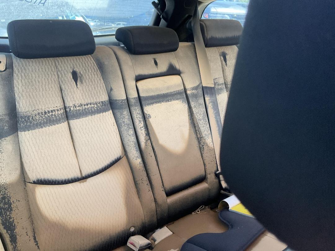 Photo '10' of Mazda Atenza