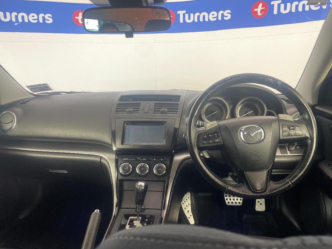 Photo '17' of Mazda Atenza