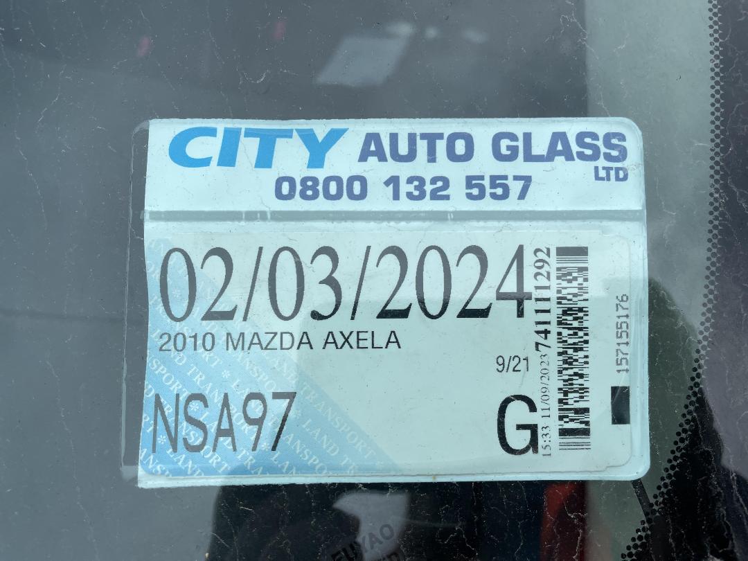 Photo '19' of Mazda Axela