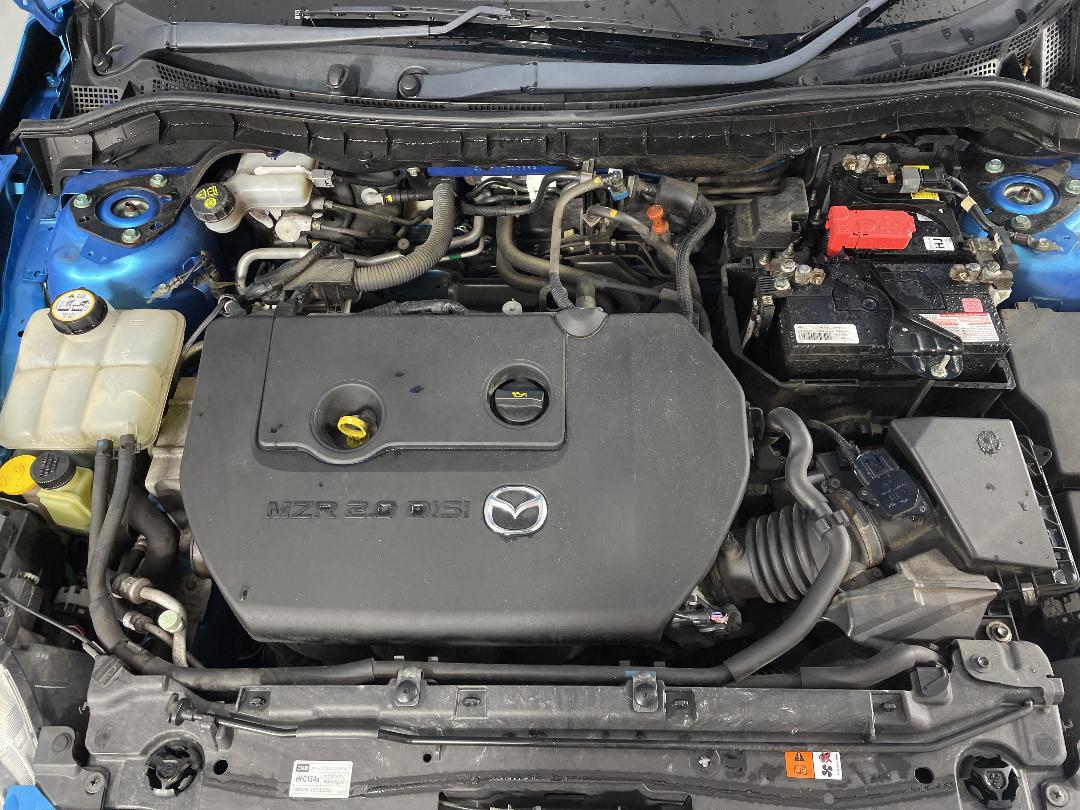 Photo '13' of Mazda Axela