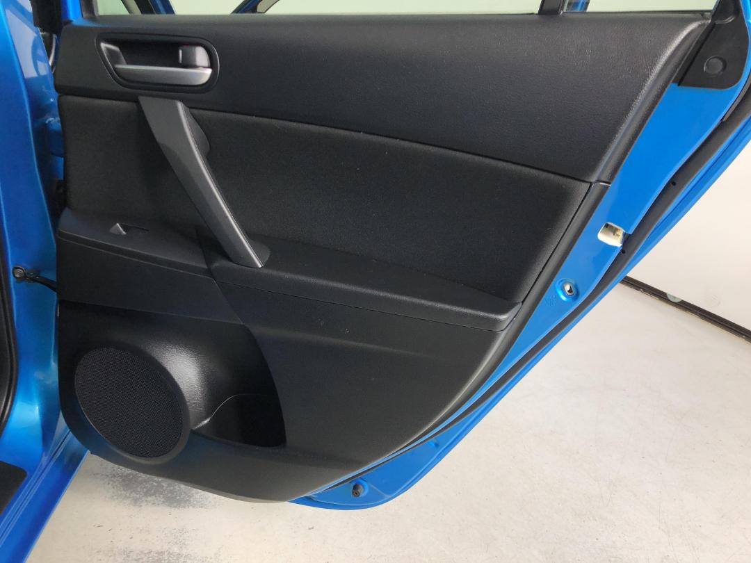 Used Mazda Axela 2010 Te Rapa Road at Turners Cars 26265383 Turners