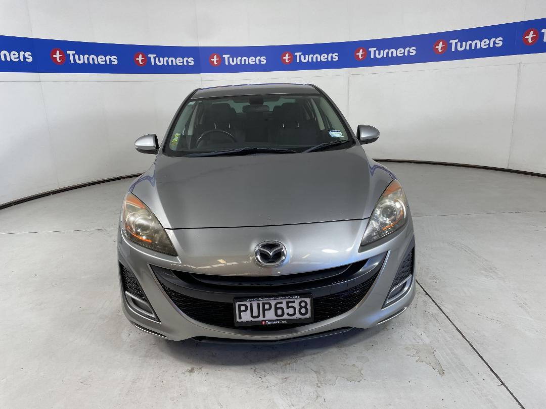 Photo '2' of Mazda Axela Photo '2' of Mazda Axela