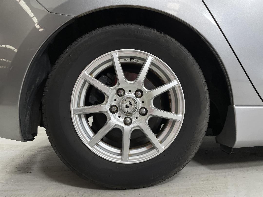 Photo '12' of Mazda Axela Photo '12' of Mazda Axela