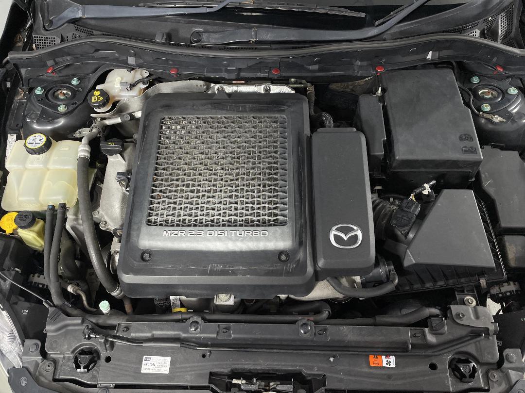 Photo '13' of Mazda Axela