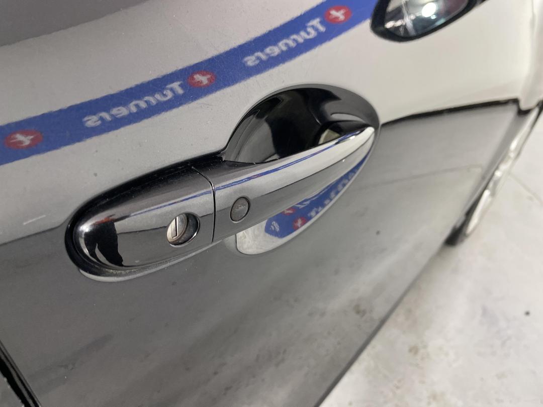 Photo '25' of Mazda Axela