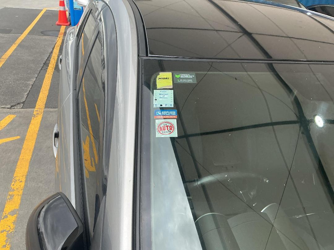 Photo '15' of Mazda Axela Photo '15' of Mazda Axela