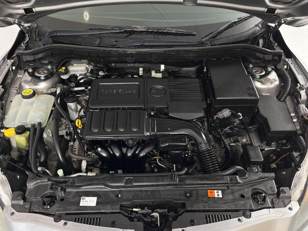 Photo '13' of Mazda Axela Photo '13' of Mazda Axela