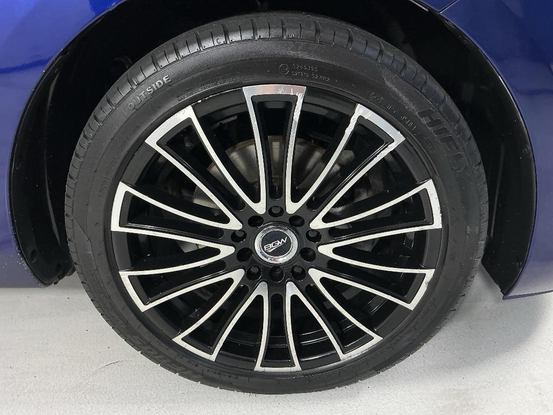 Photo '9' of Mazda Axela Photo '9' of Mazda Axela