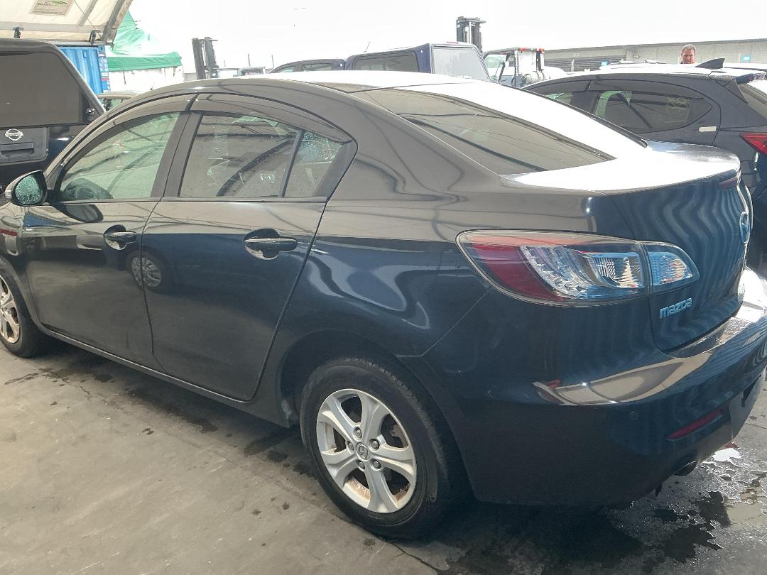 Photo '3' of Mazda Axela Photo '3' of Mazda Axela