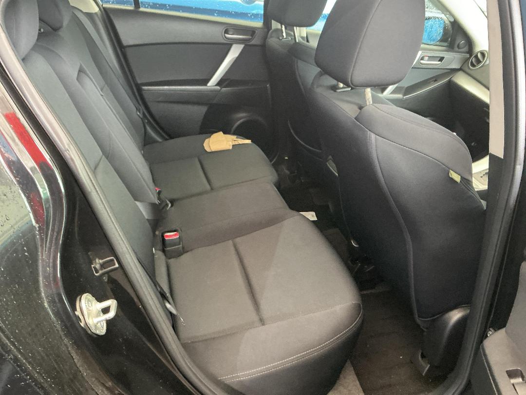 Photo '5' of Mazda Axela Photo '5' of Mazda Axela