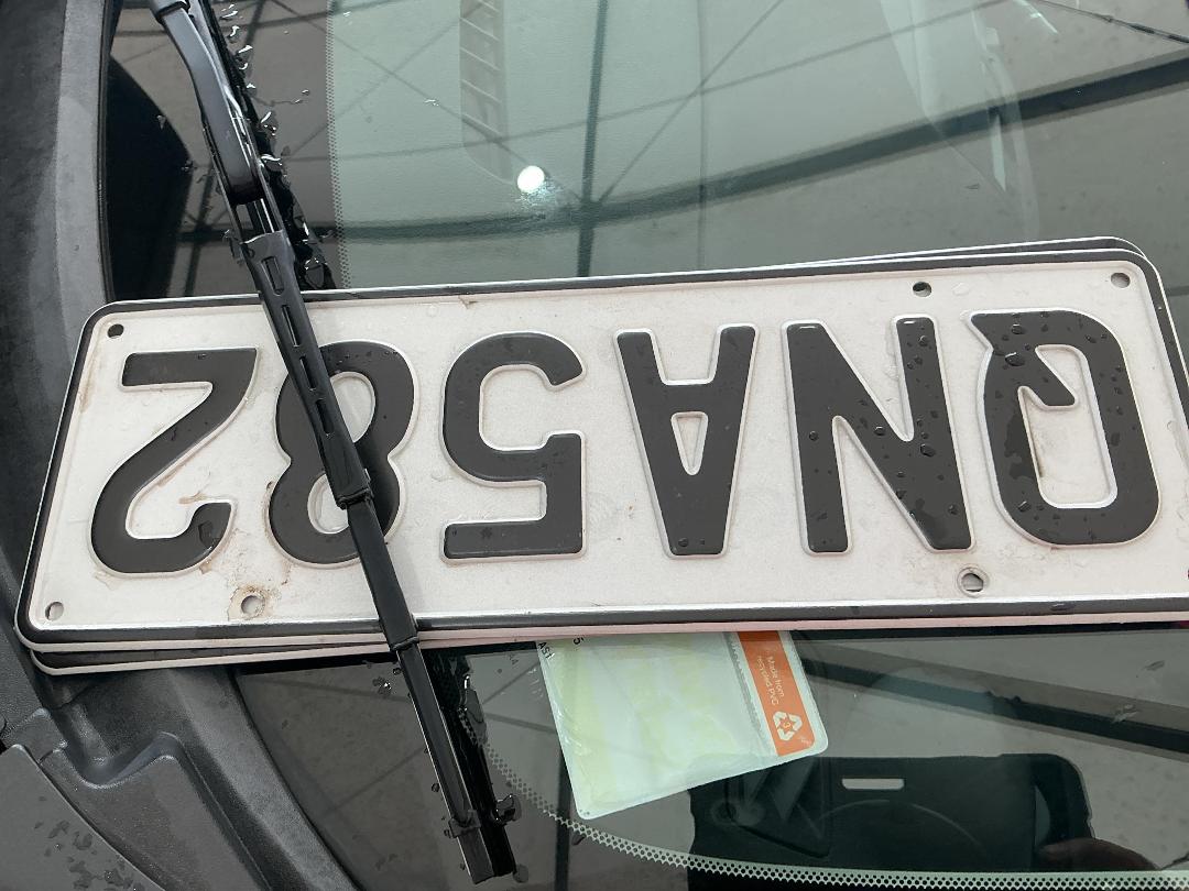 Photo '8' of Mazda Axela Photo '8' of Mazda Axela