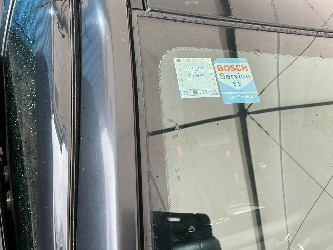 Photo '9' of Mazda Axela Photo '9' of Mazda Axela