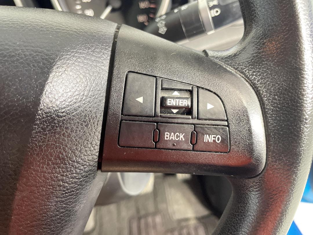 Photo '23' of Mazda Axela