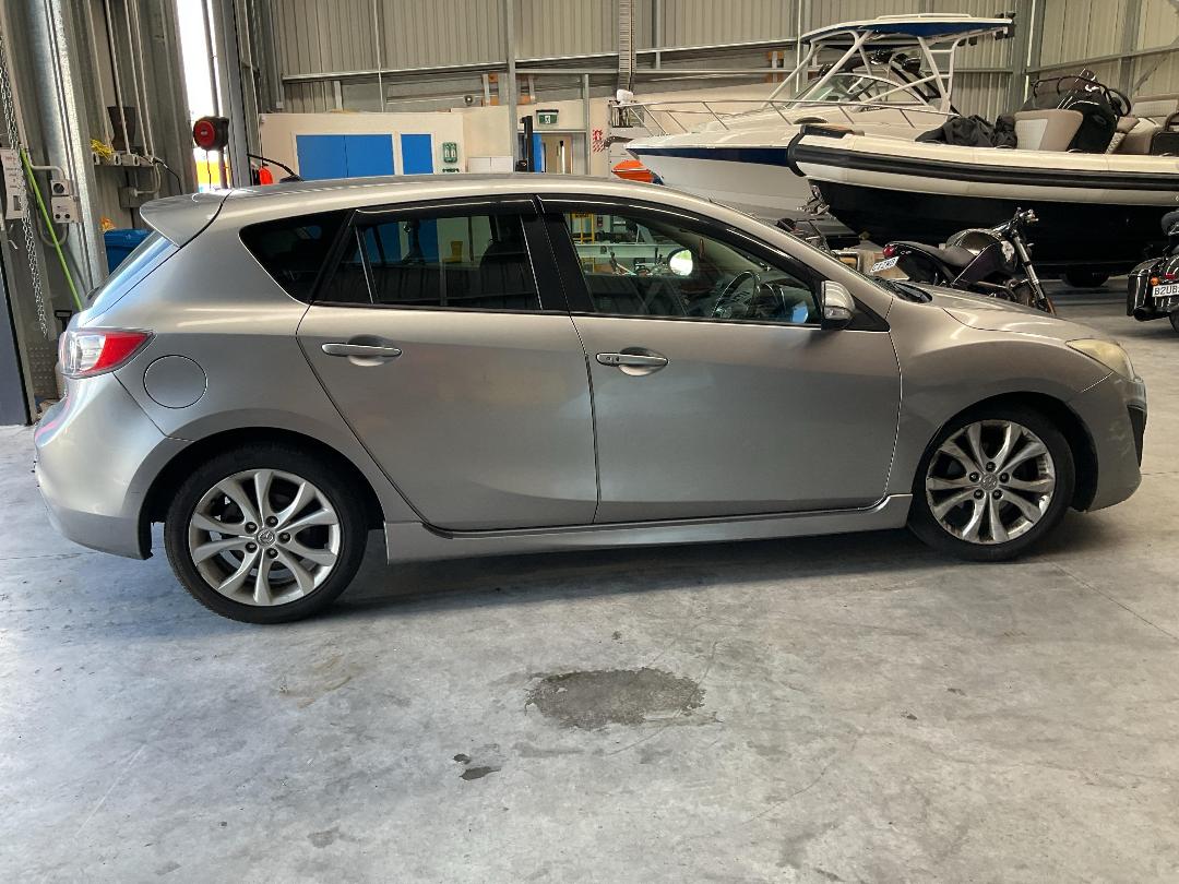 Photo '5' of Mazda Axela Photo '5' of Mazda Axela