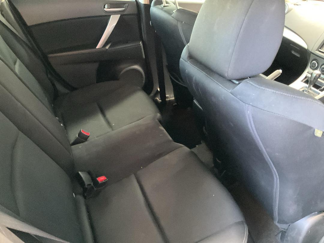 Photo '18' of Mazda Axela Photo '18' of Mazda Axela