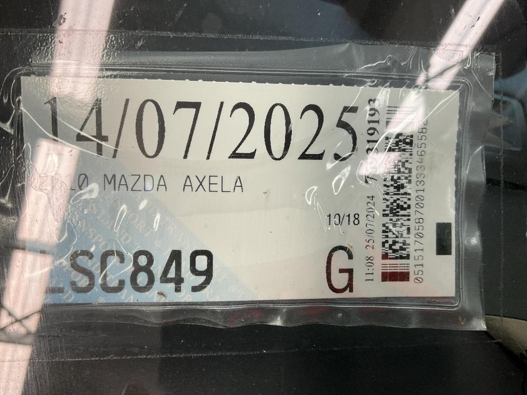 Photo '24' of Mazda Axela Photo '24' of Mazda Axela