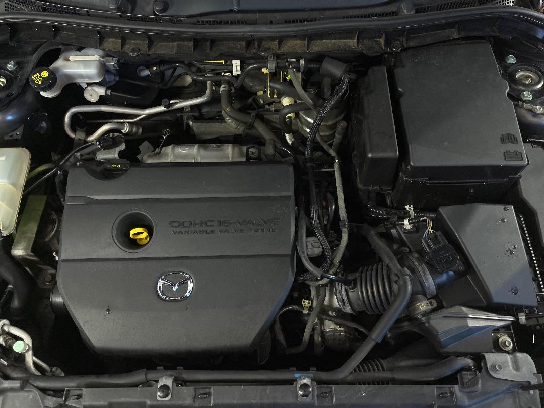 Photo '13' of Mazda Axela