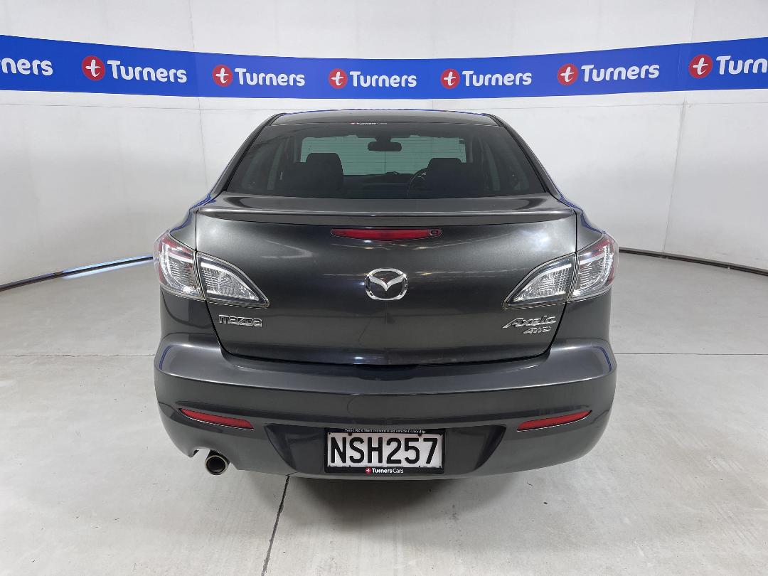 Photo '6' of Mazda Axela