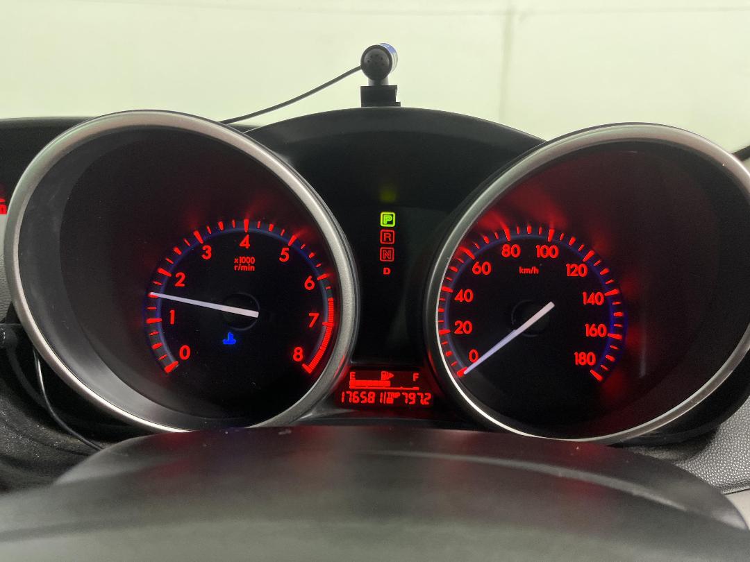 Photo '21' of Mazda Axela