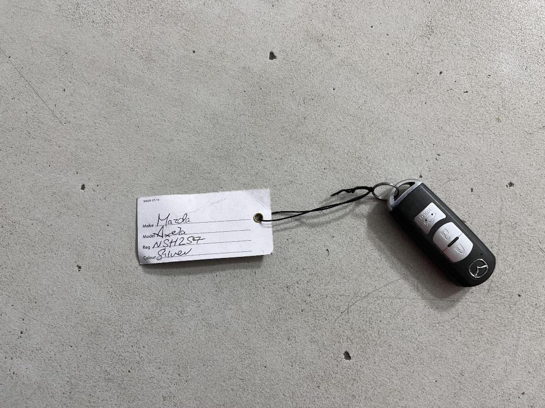 Photo '22' of Mazda Axela