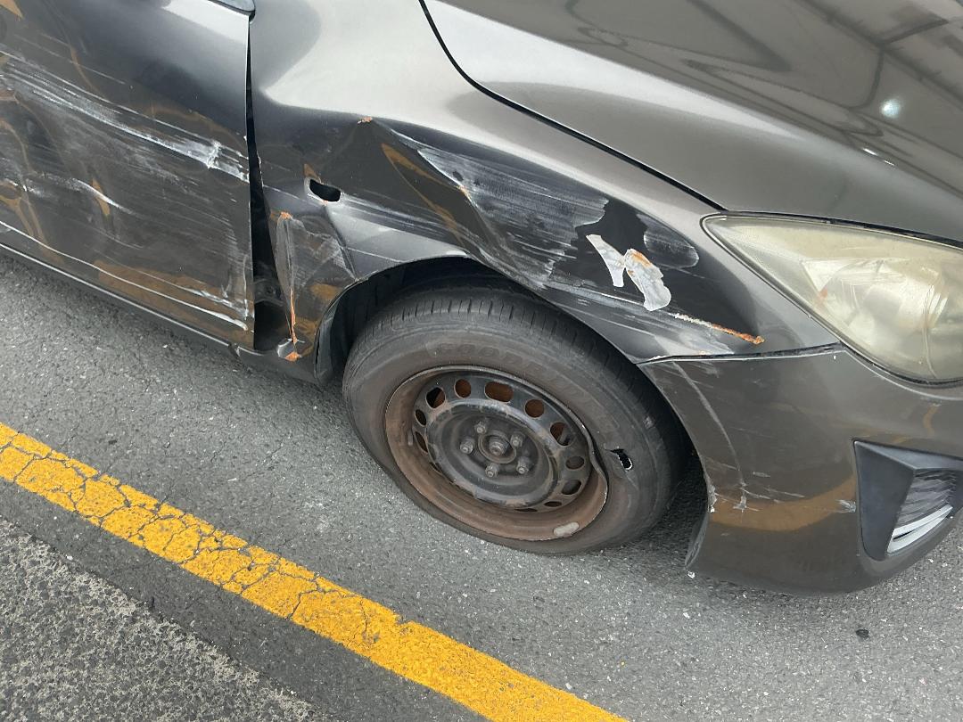 Photo '2' of Mazda Axela