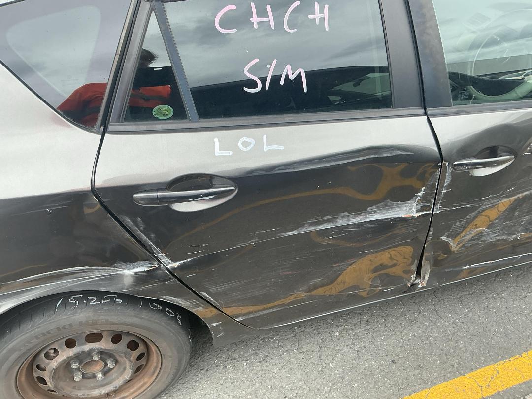 Photo '16' of Mazda Axela