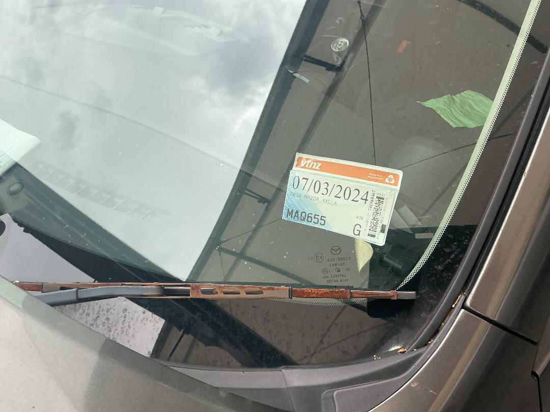 Photo '27' of Mazda Axela