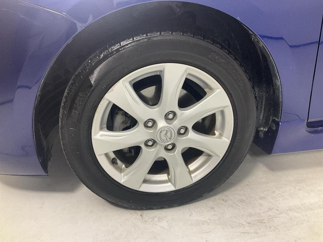 Photo '10' of Mazda Axela