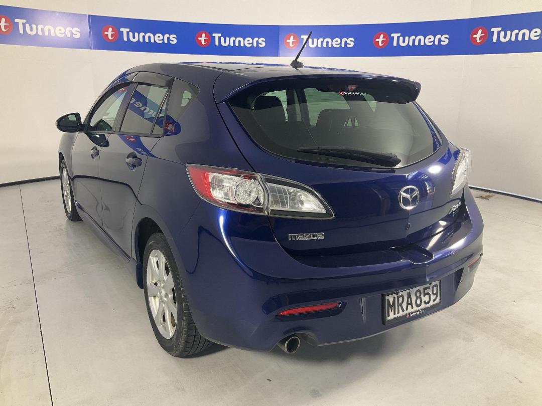 Photo '5' of Mazda Axela