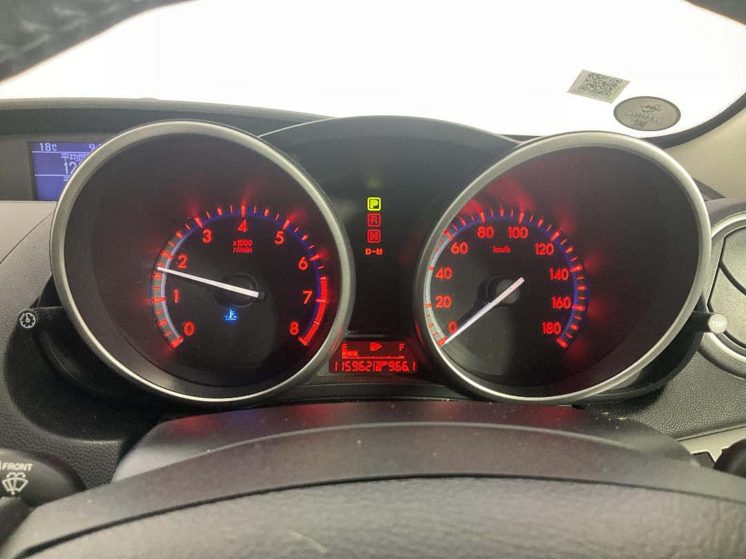 Photo '21' of Mazda Axela