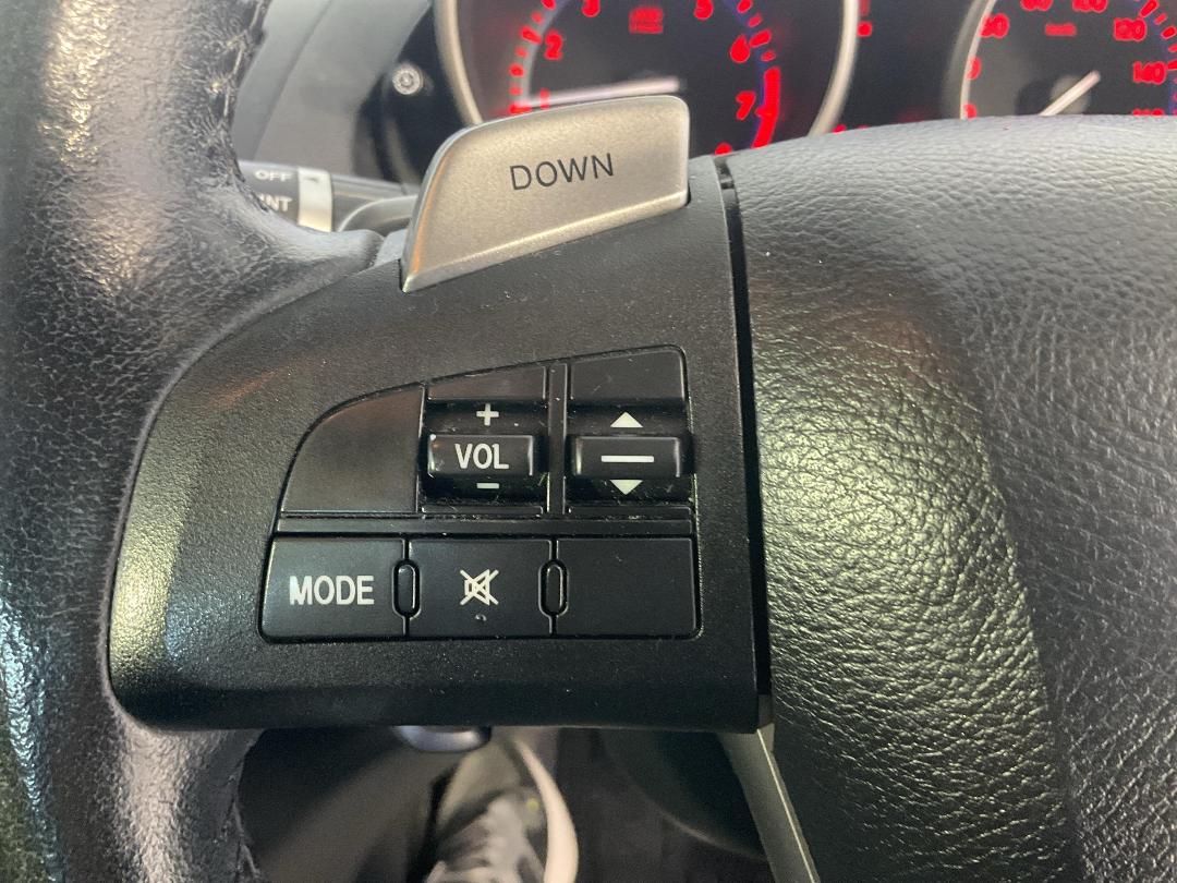 Photo '23' of Mazda Axela