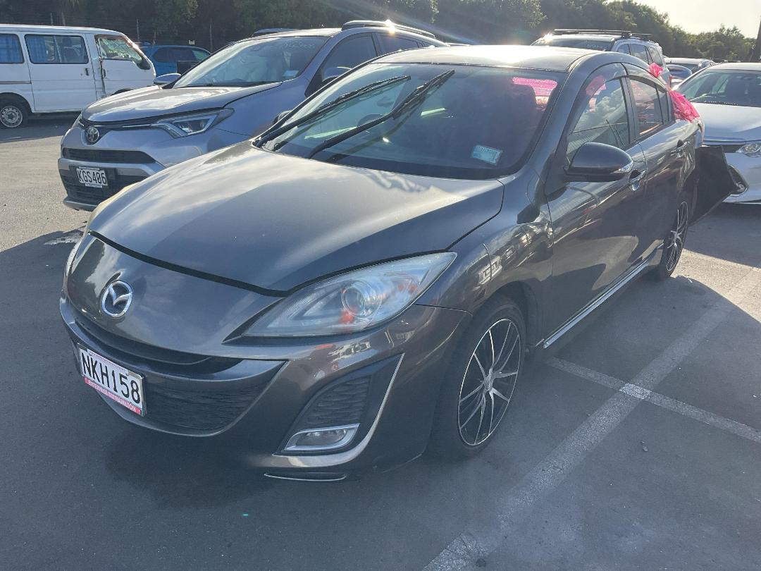 Photo '2' of Mazda Axela