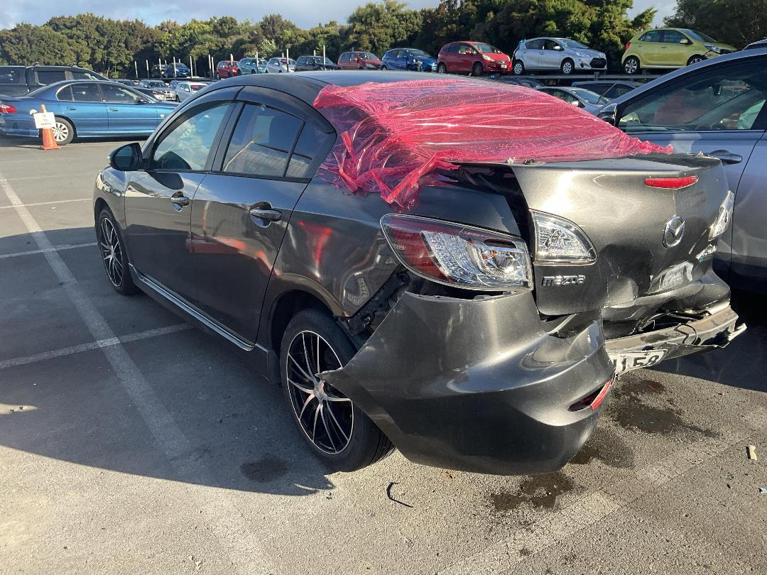 Photo '3' of Mazda Axela