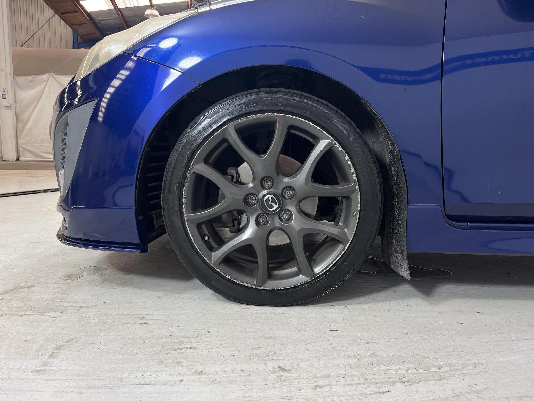 Photo '10' of Mazda Axela