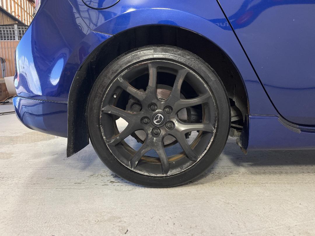 Photo '12' of Mazda Axela