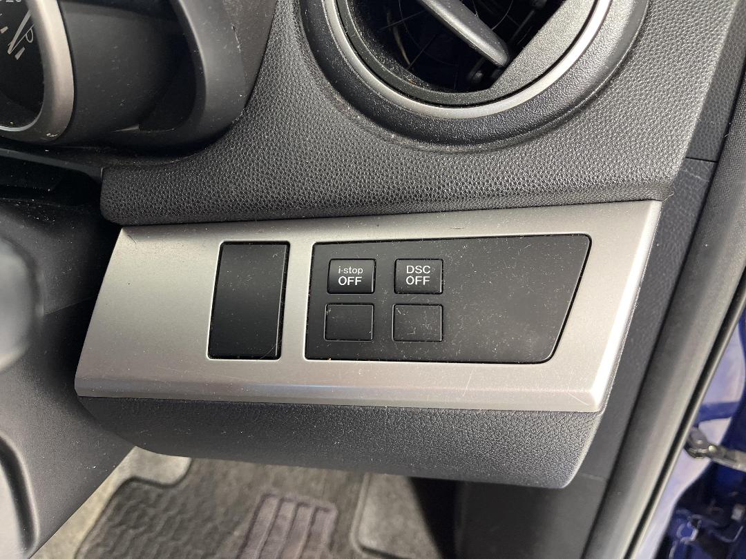 Photo '25' of Mazda Axela