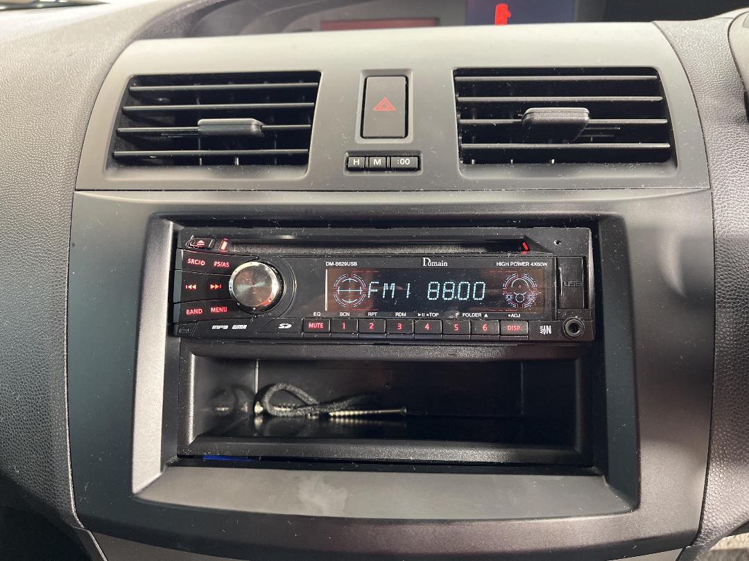 Photo '30' of Mazda Axela