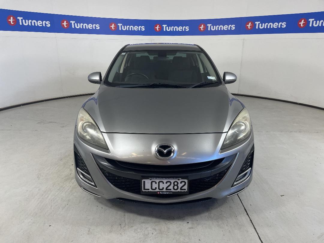 Photo '2' of Mazda Axela