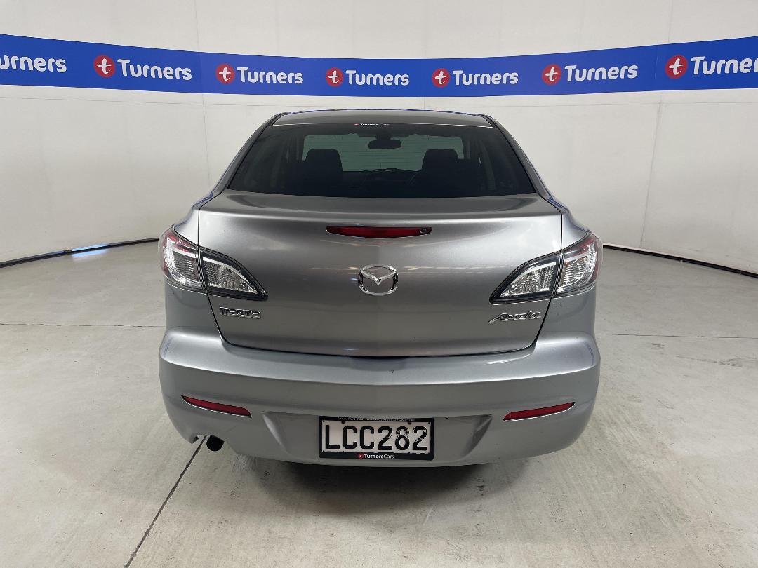 Photo '6' of Mazda Axela